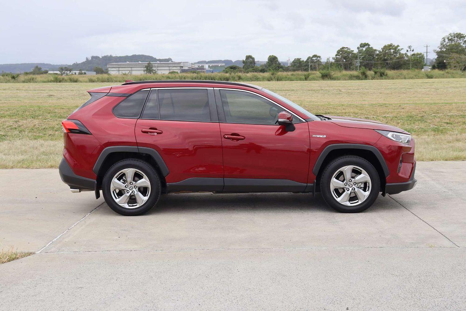 2021 Toyota RAV4 GXL AWD in Red