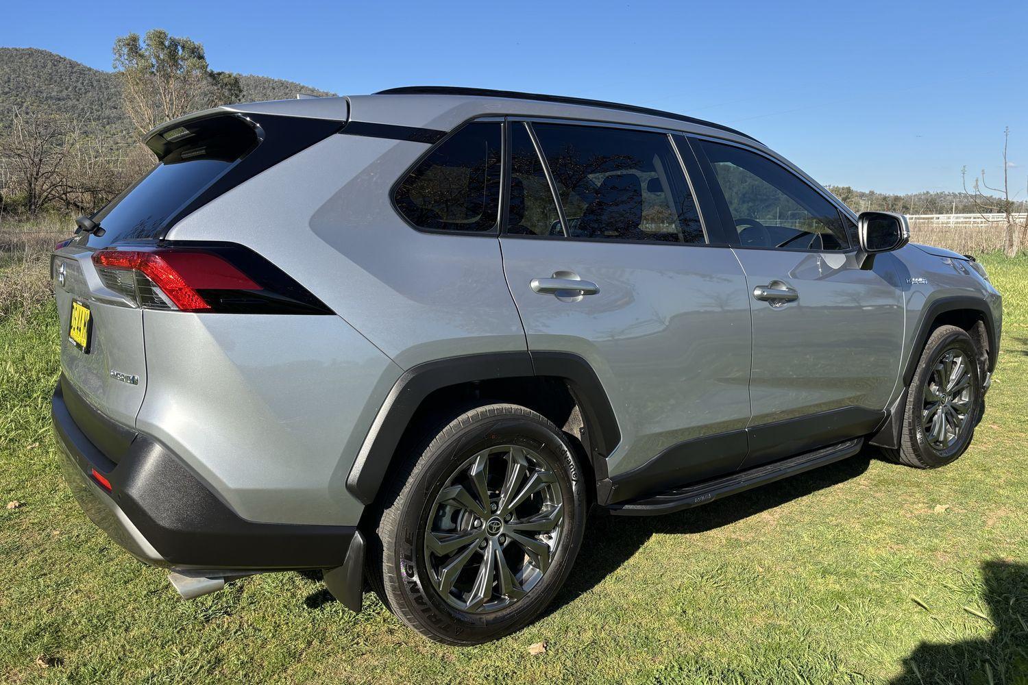 2022 Toyota RAV4 GXL AWD in Silver