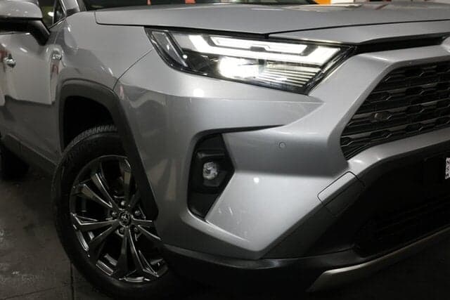 2024 Toyota RAV4 GXL AWD in Silver