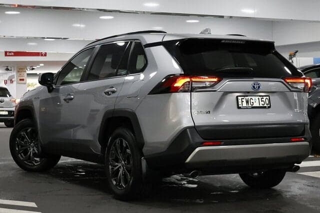 2024 Toyota RAV4 GXL AWD in Silver