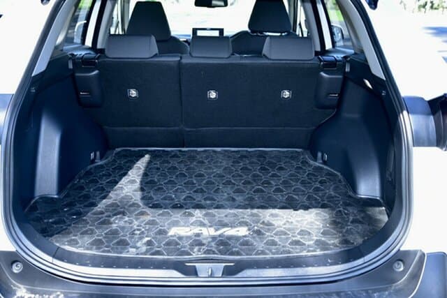 2022 Toyota RAV4 GXL AWD in White