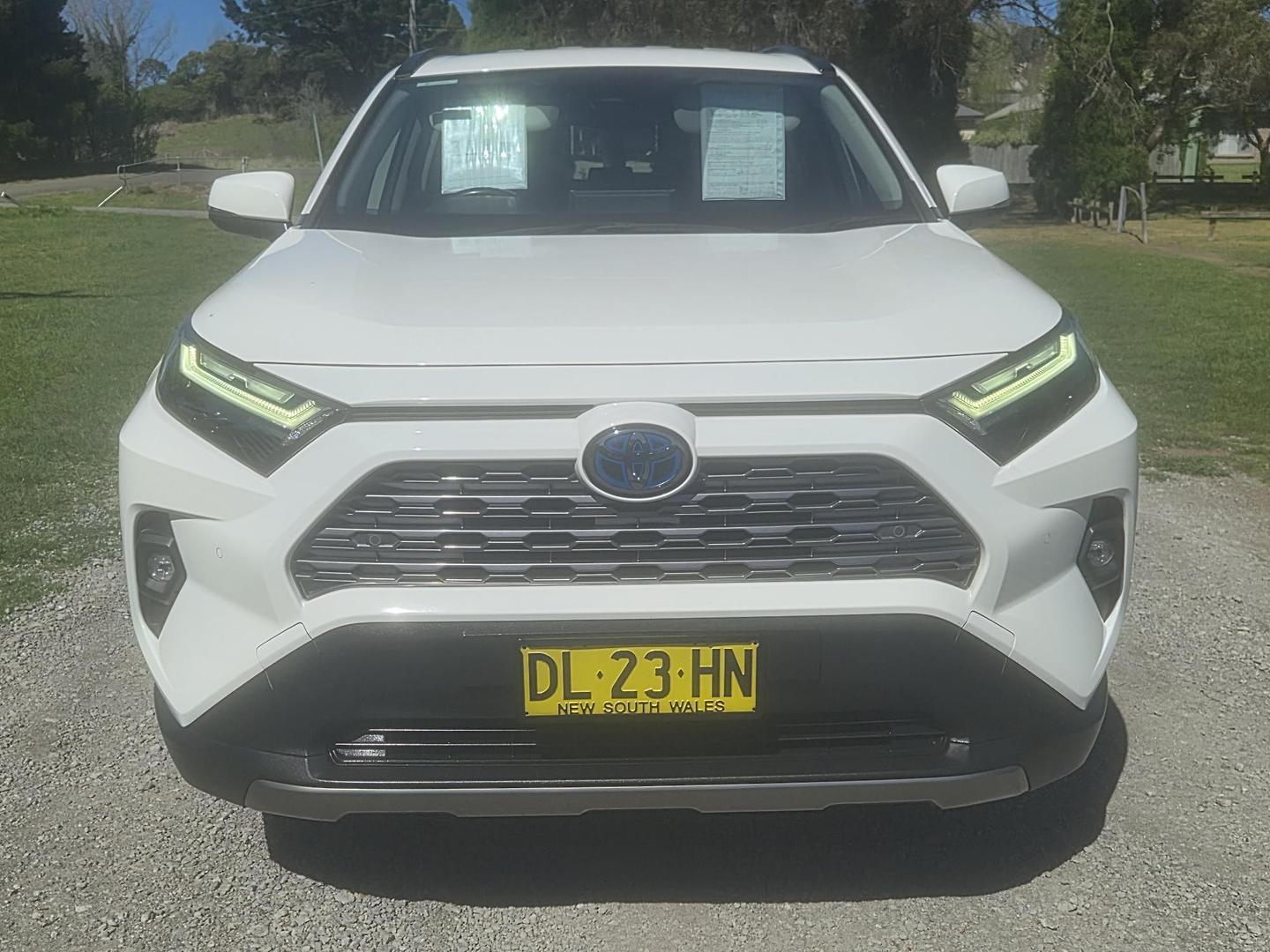 2024 Toyota RAV4 GXL AWD in White