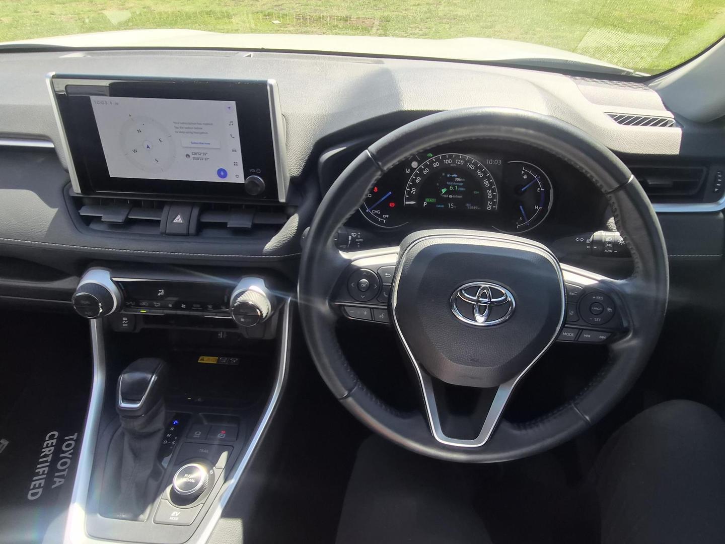 2024 Toyota RAV4 GXL AWD in White