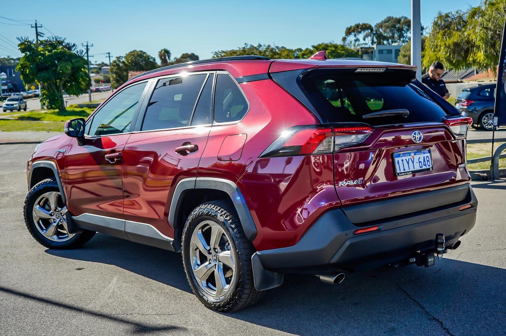 2019 Toyota RAV4 GXL in Red