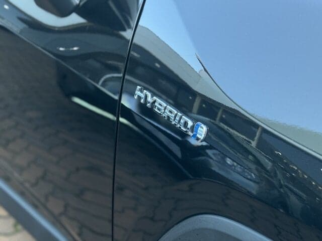 2022 Toyota RAV4 GXL AWD in Black