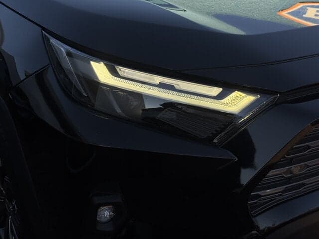 2022 Toyota RAV4 GXL AWD in Black