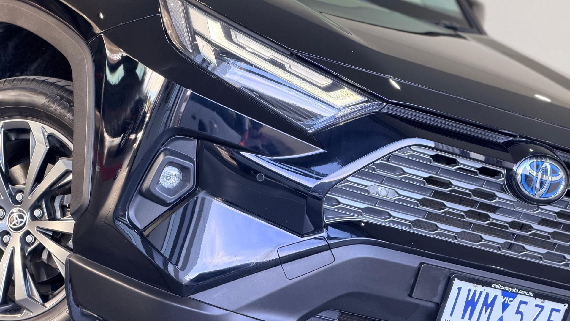 2022 Toyota RAV4 GXL AWD in Black