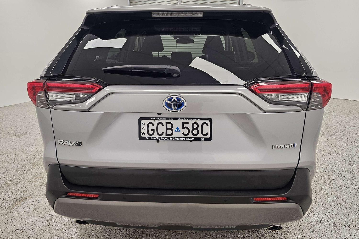 2021 Toyota RAV4 GXL in Silver