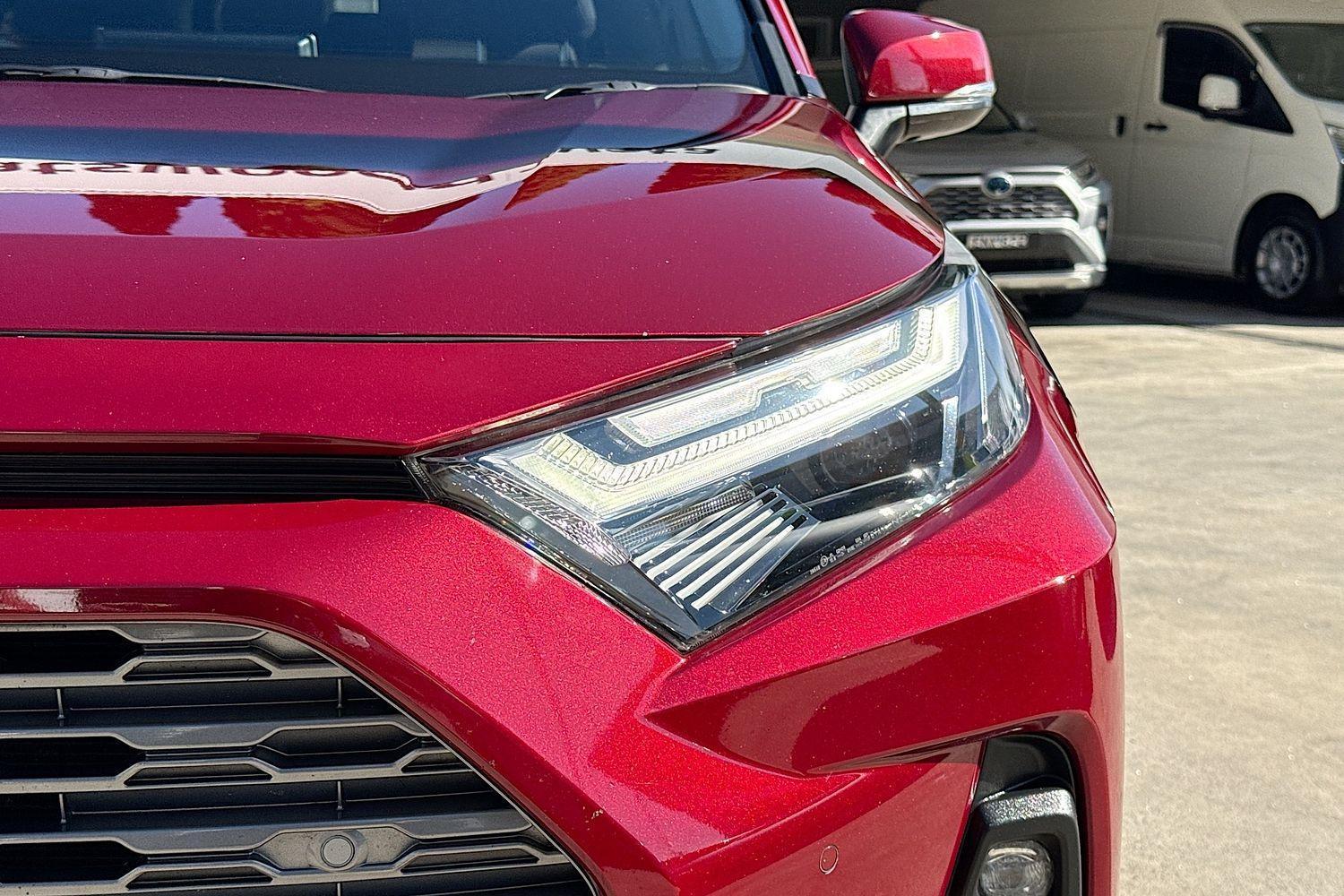 2024 Toyota RAV4 GXL AWD in Red
