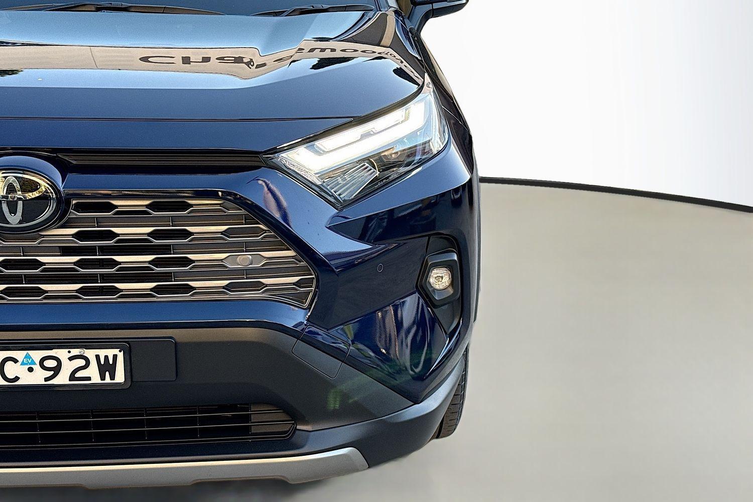 2024 Toyota RAV4 GXL-2WD in Blue