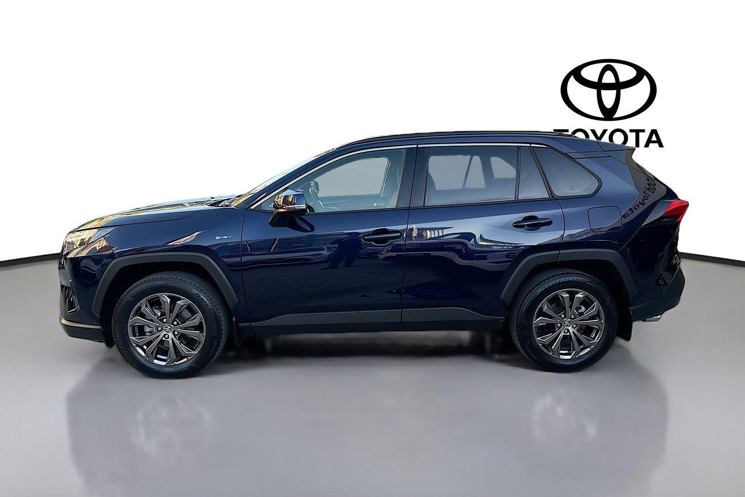 2024 Toyota RAV4 GXL-2WD in Blue