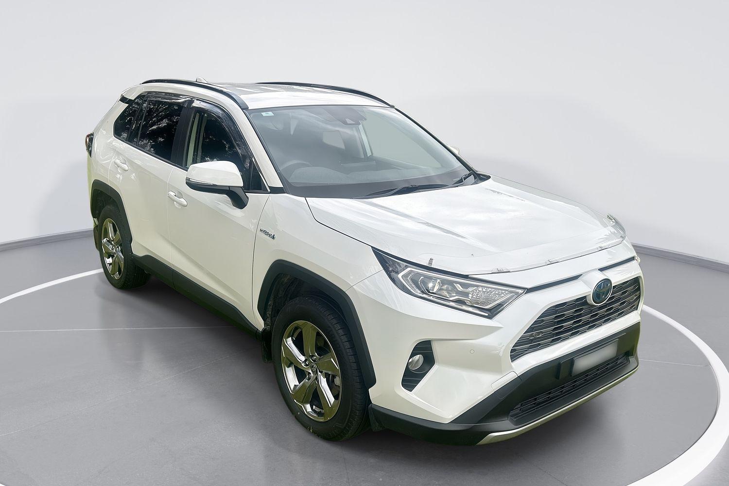 2020 Toyota RAV4 GXL-2WD in White