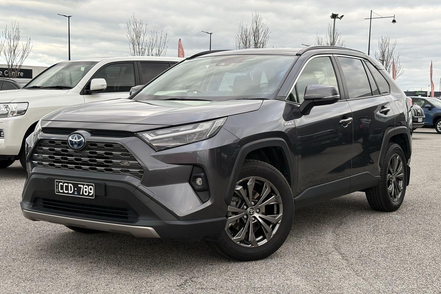 2022 Toyota RAV4 GXL-2WD in Silver