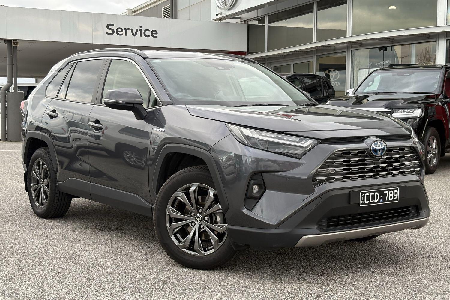 2022 Toyota RAV4 GXL-2WD in Silver