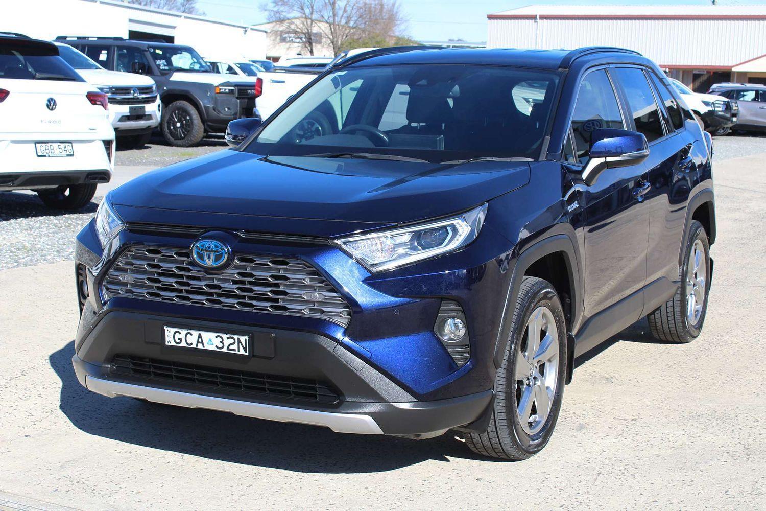 2019 Toyota RAV4 GXL-2WD in Blue