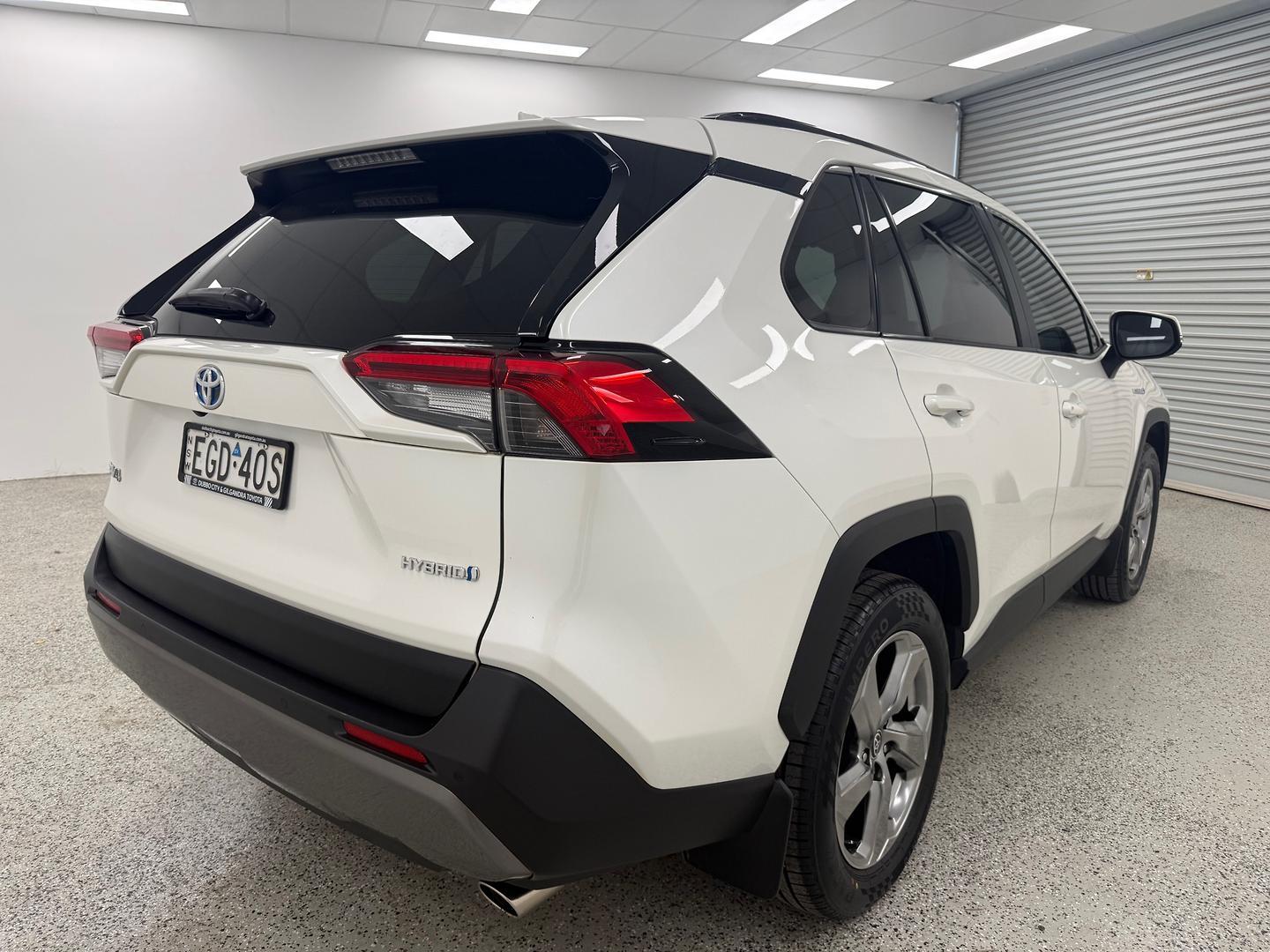 2019 Toyota RAV4 GXL-2WD in White