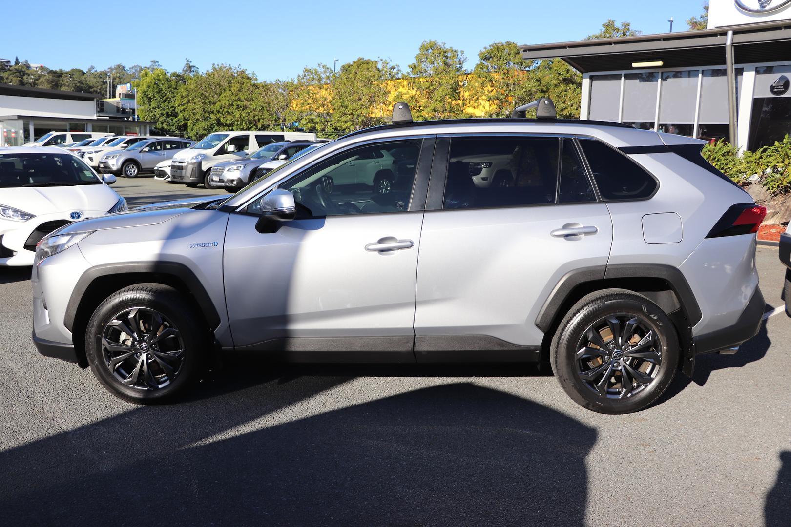 2021 Toyota RAV4 GXL-2WD in Silver