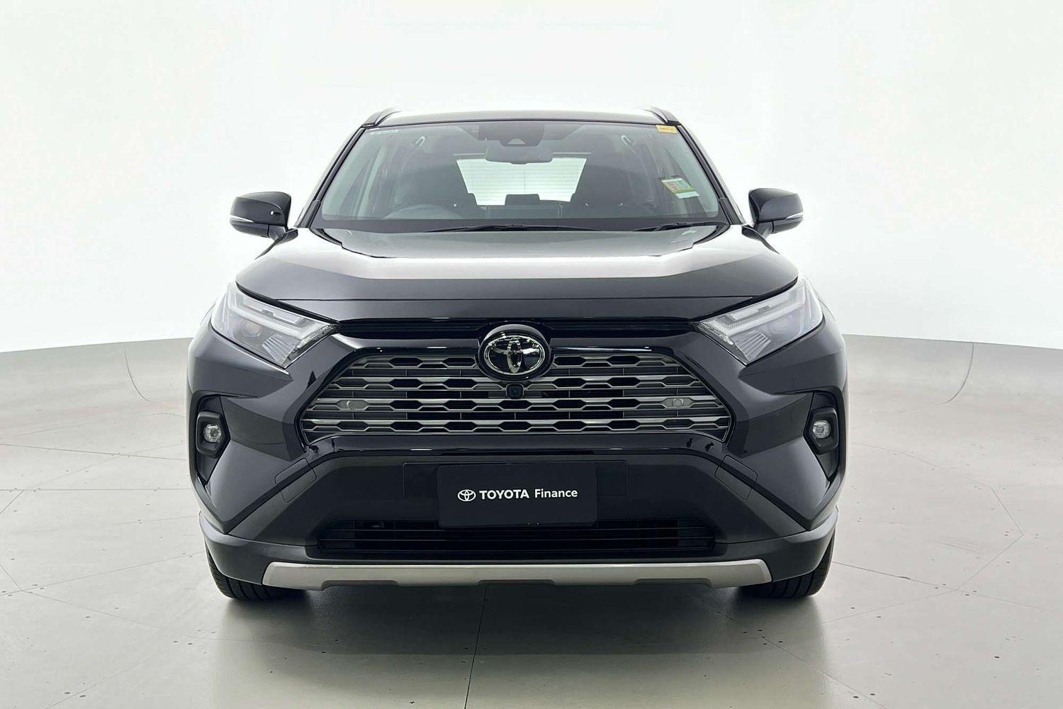 2024 Toyota RAV4 GXL-2WD in Black