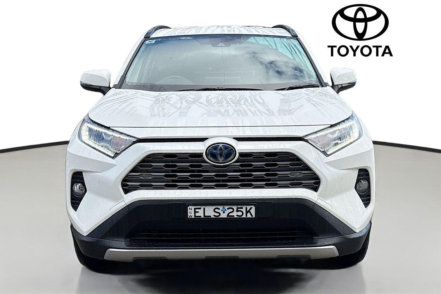 2021 Toyota RAV4 GXL-2WD in White