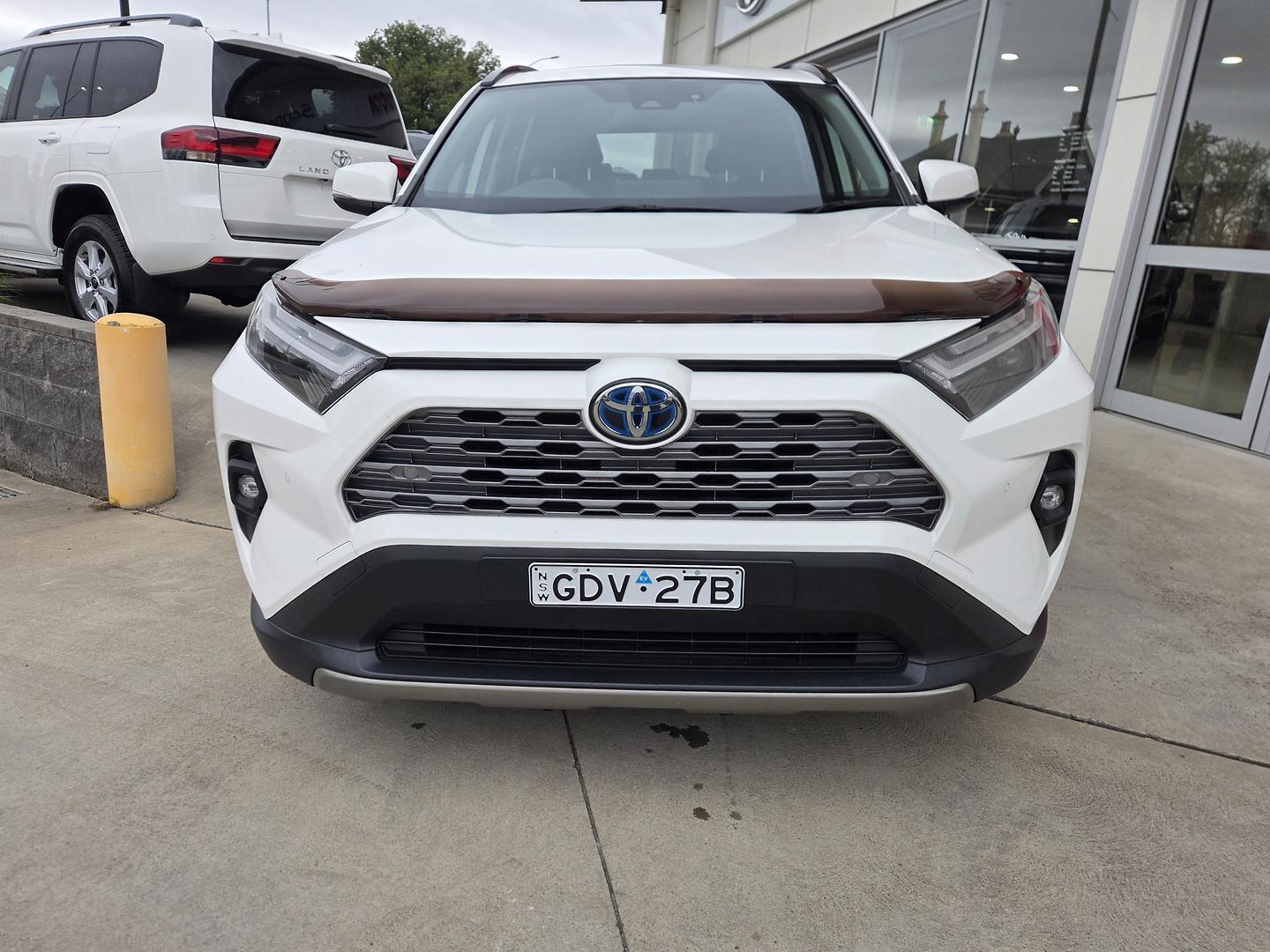 2021 Toyota RAV4 GXL-2WD in White