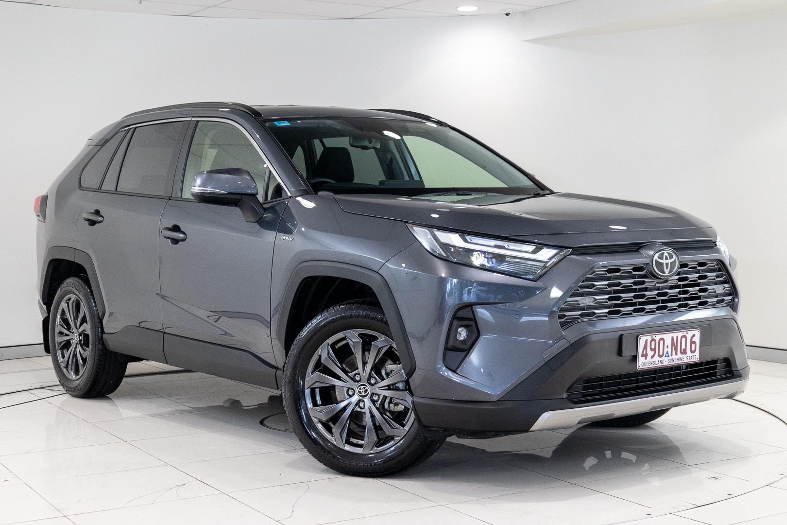 2025 Toyota RAV4 GXL-2WD in Silver