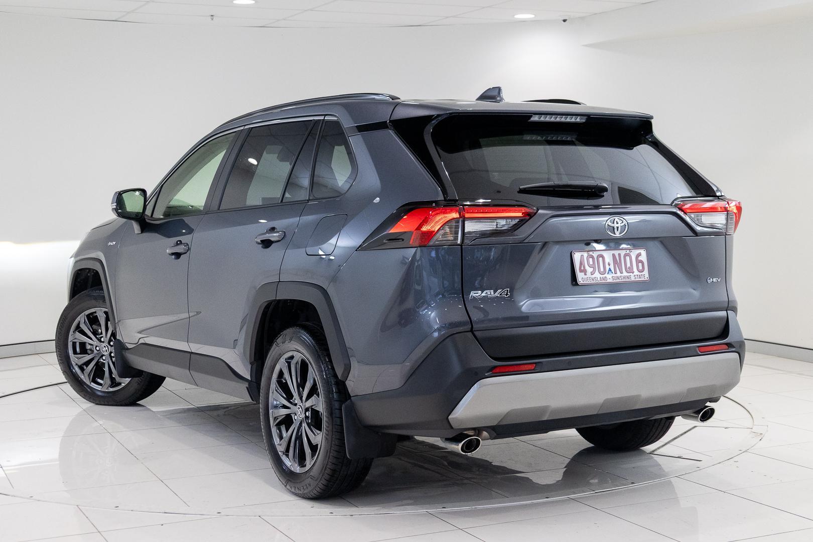 2025 Toyota RAV4 GXL-2WD in Silver
