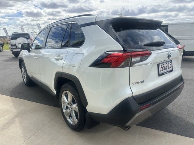 2020 Toyota RAV4 GXL-2WD in White