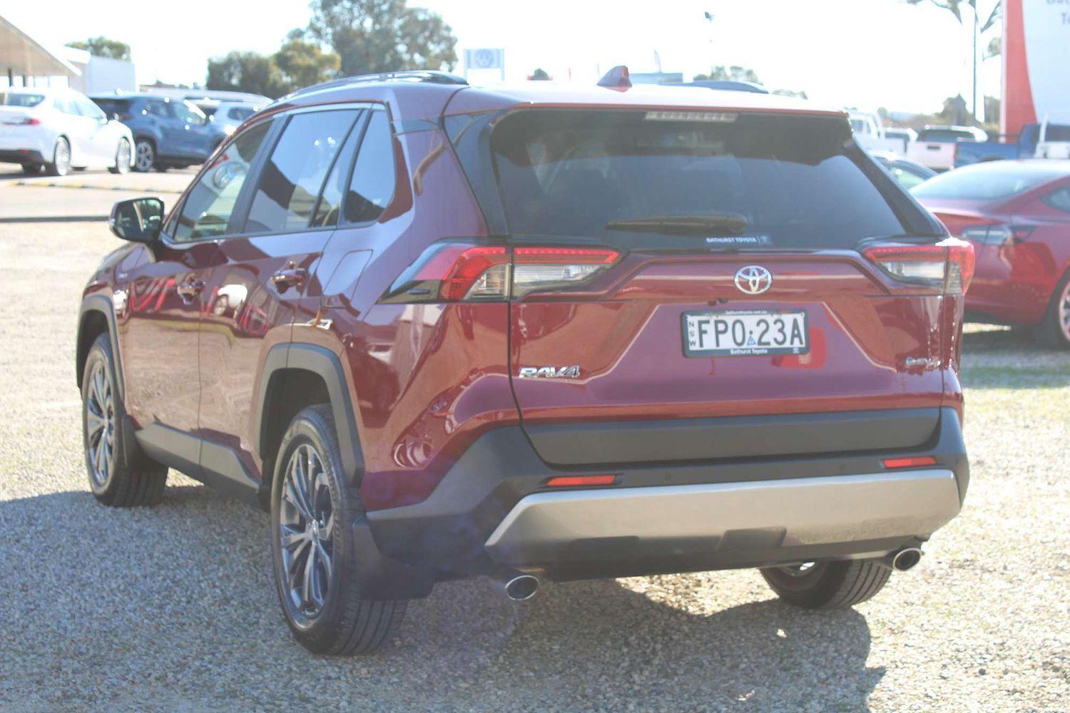 2025 Toyota RAV4 GXL-2WD in Red