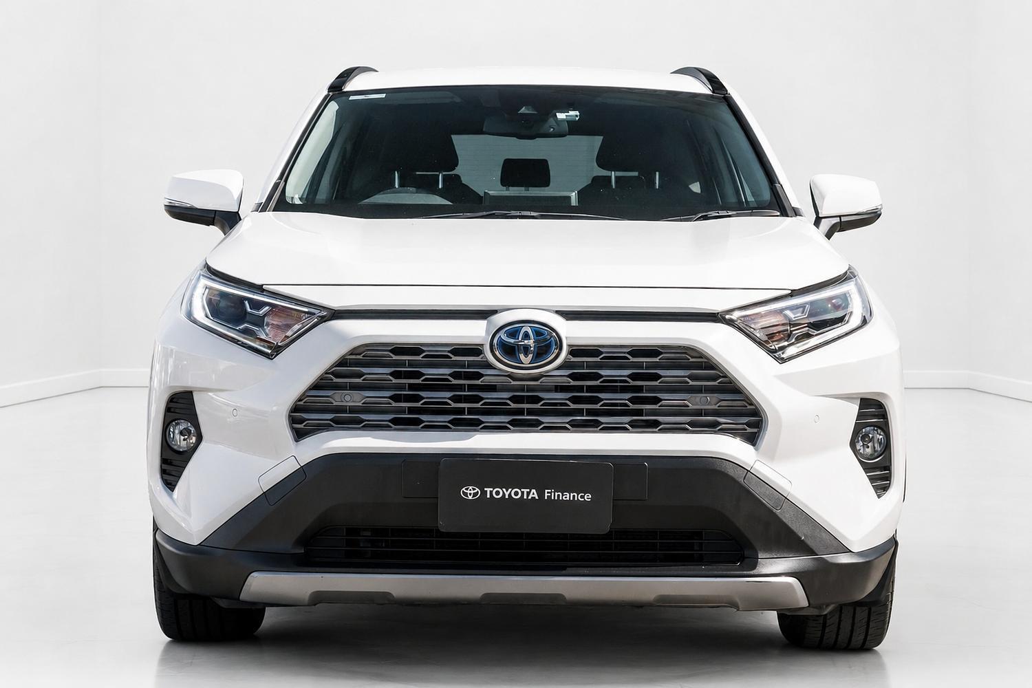 2021 Toyota RAV4 GXL-2WD in White