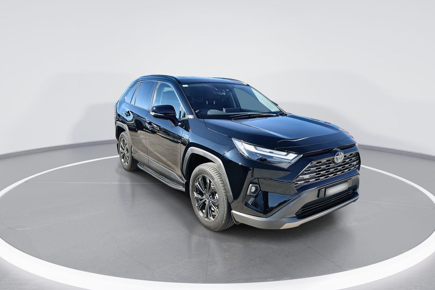 2024 Toyota RAV4 GXL-2WD in Black