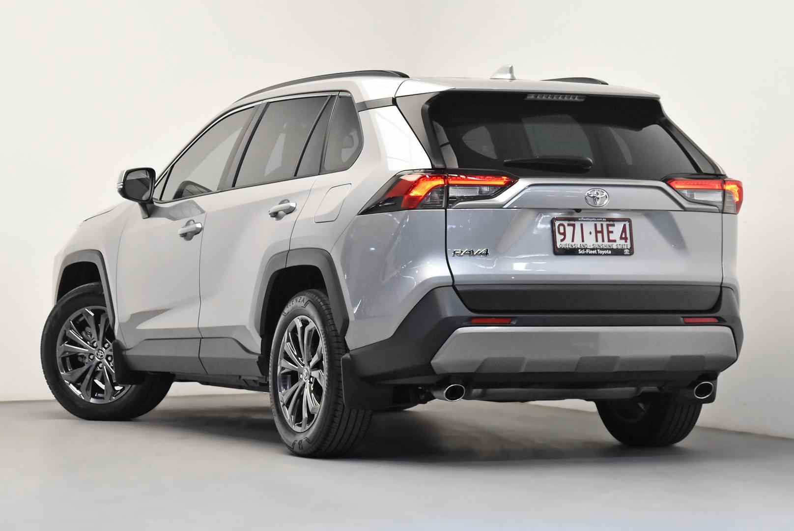 2023 Toyota RAV4 GXL-2WD in Silver