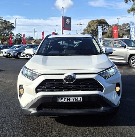 2019 Toyota RAV4 GXL-2WD in White