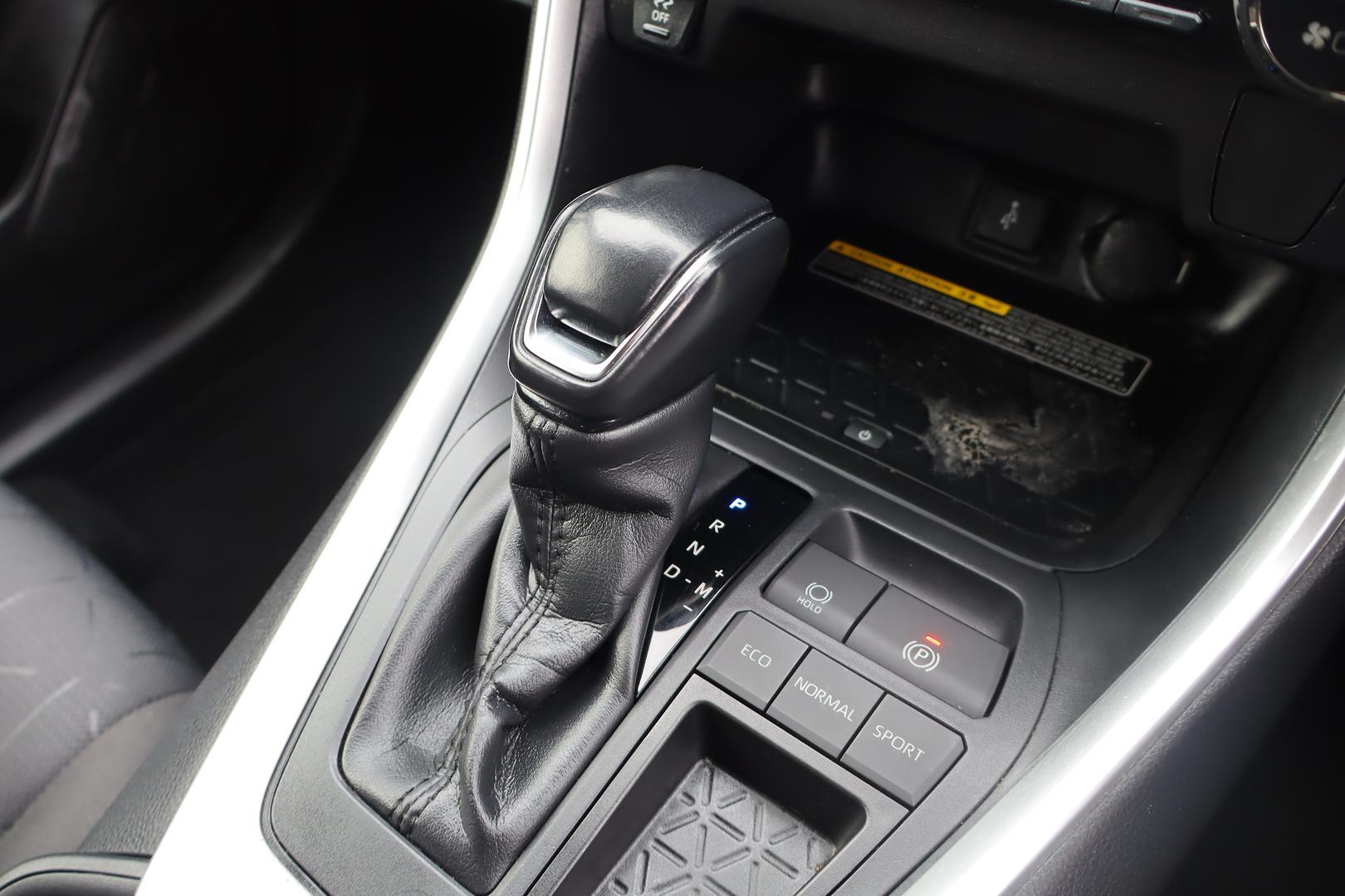 2020 Toyota RAV4 GXL-2WD in Silver