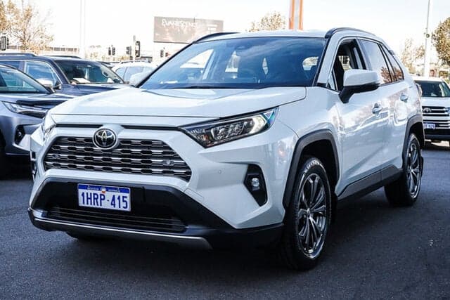 2022 Toyota RAV4 GXL-2WD in White