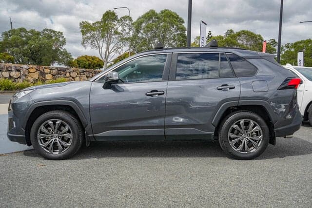 2023 Toyota RAV4 GXL-2WD in Silver