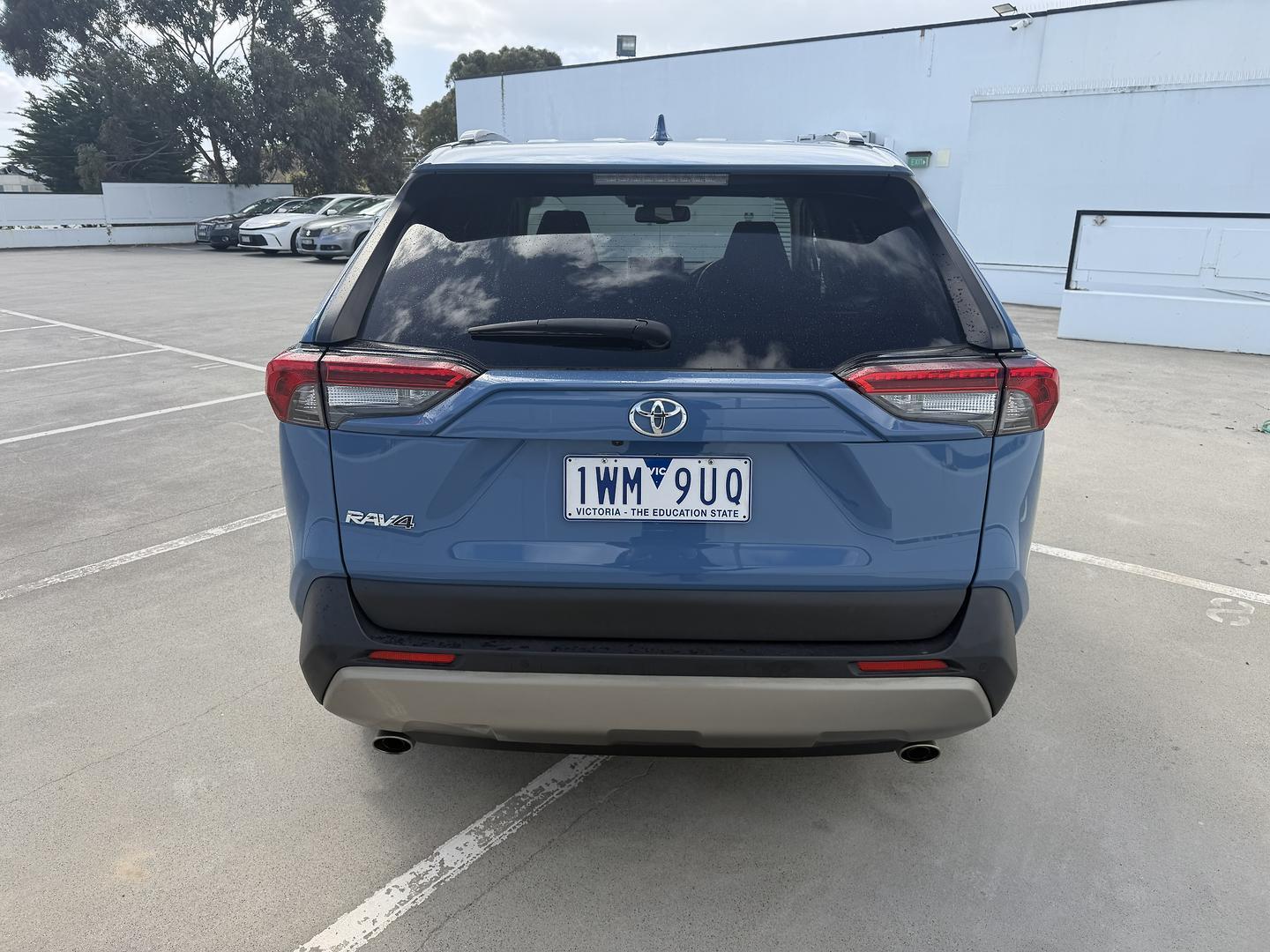 2022 Toyota RAV4 GXL-2WD in Blue
