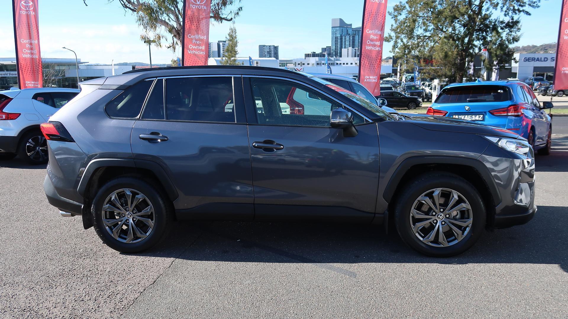 2024 Toyota RAV4 GXL-2WD in Silver