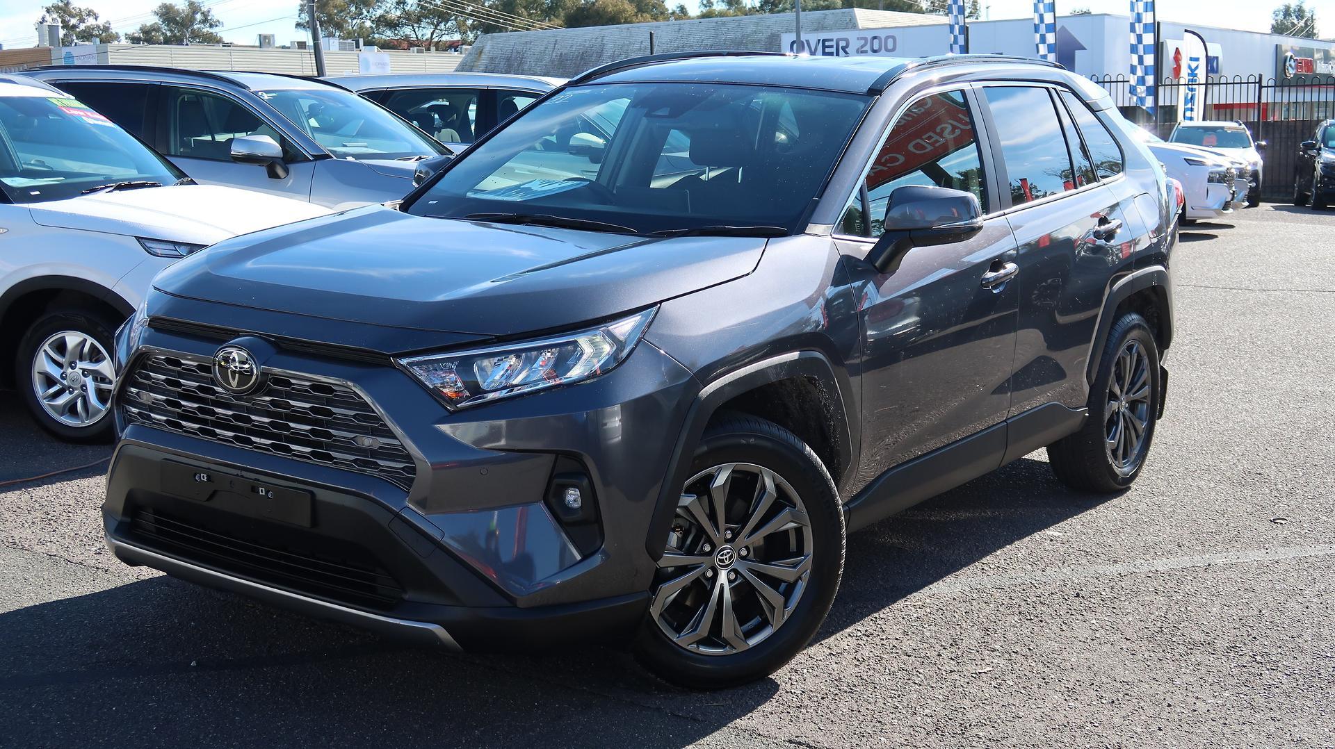 2024 Toyota RAV4 GXL-2WD in Silver