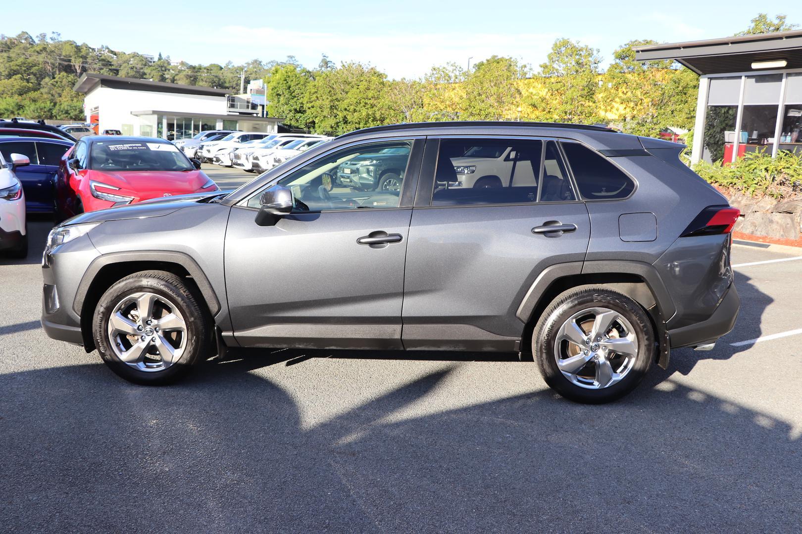 2021 Toyota RAV4 GXL-2WD in Silver