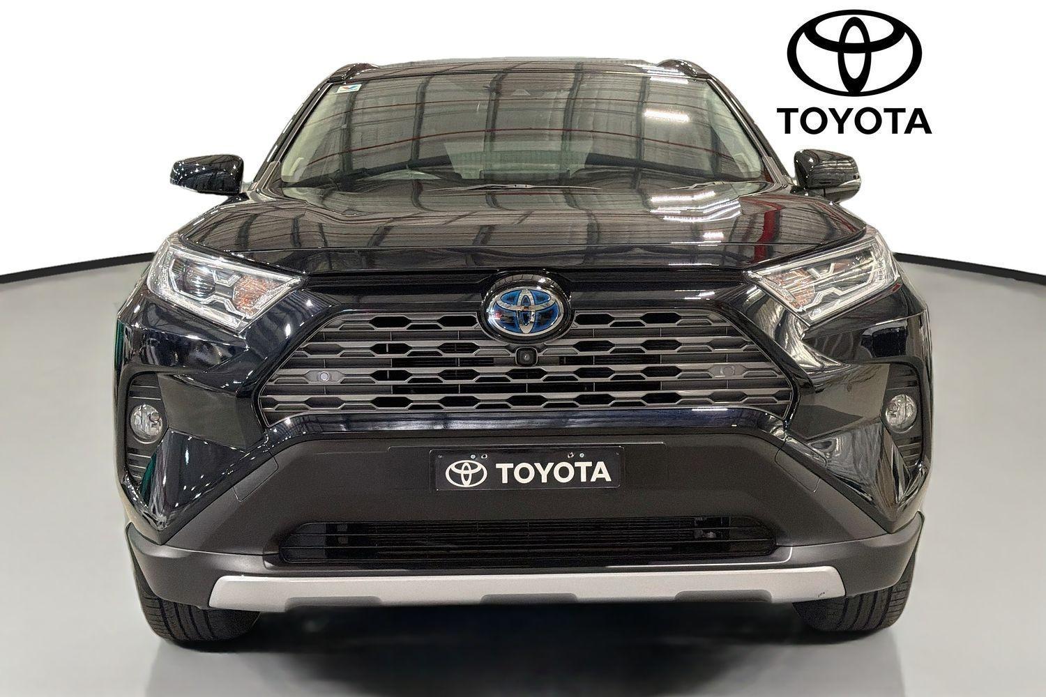 2020 Toyota RAV4 Cruiser 2WD in Black
