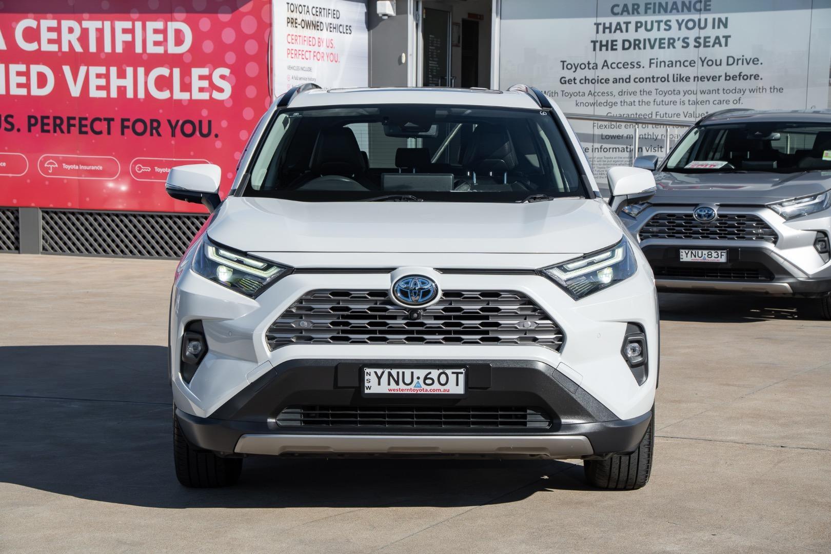 2023 Toyota RAV4 Cruiser 2WD in White