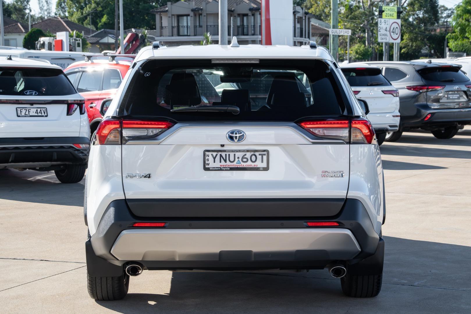 2023 Toyota RAV4 Cruiser 2WD in White