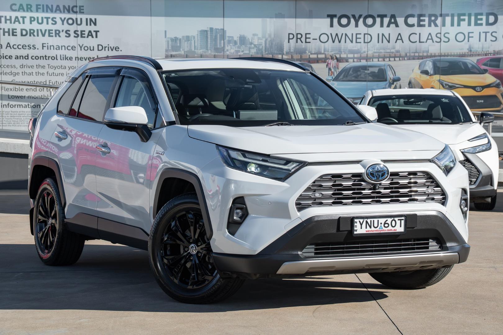 2023 Toyota RAV4 Cruiser 2WD in White