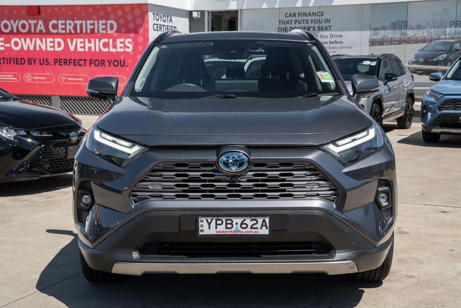 2024 Toyota RAV4 Cruiser 2WD in Silver