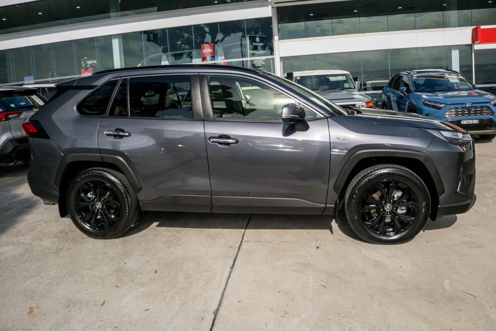 2024 Toyota RAV4 Cruiser 2WD in Silver