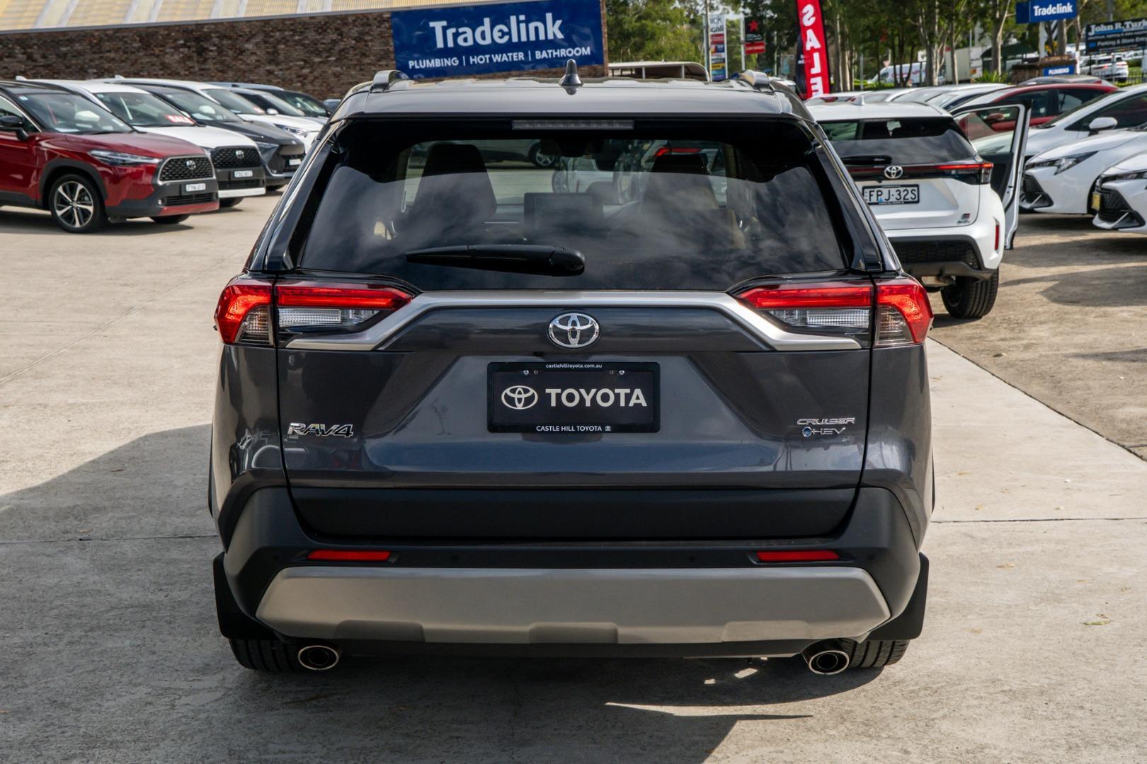 2024 Toyota RAV4 Cruiser 2WD in Silver