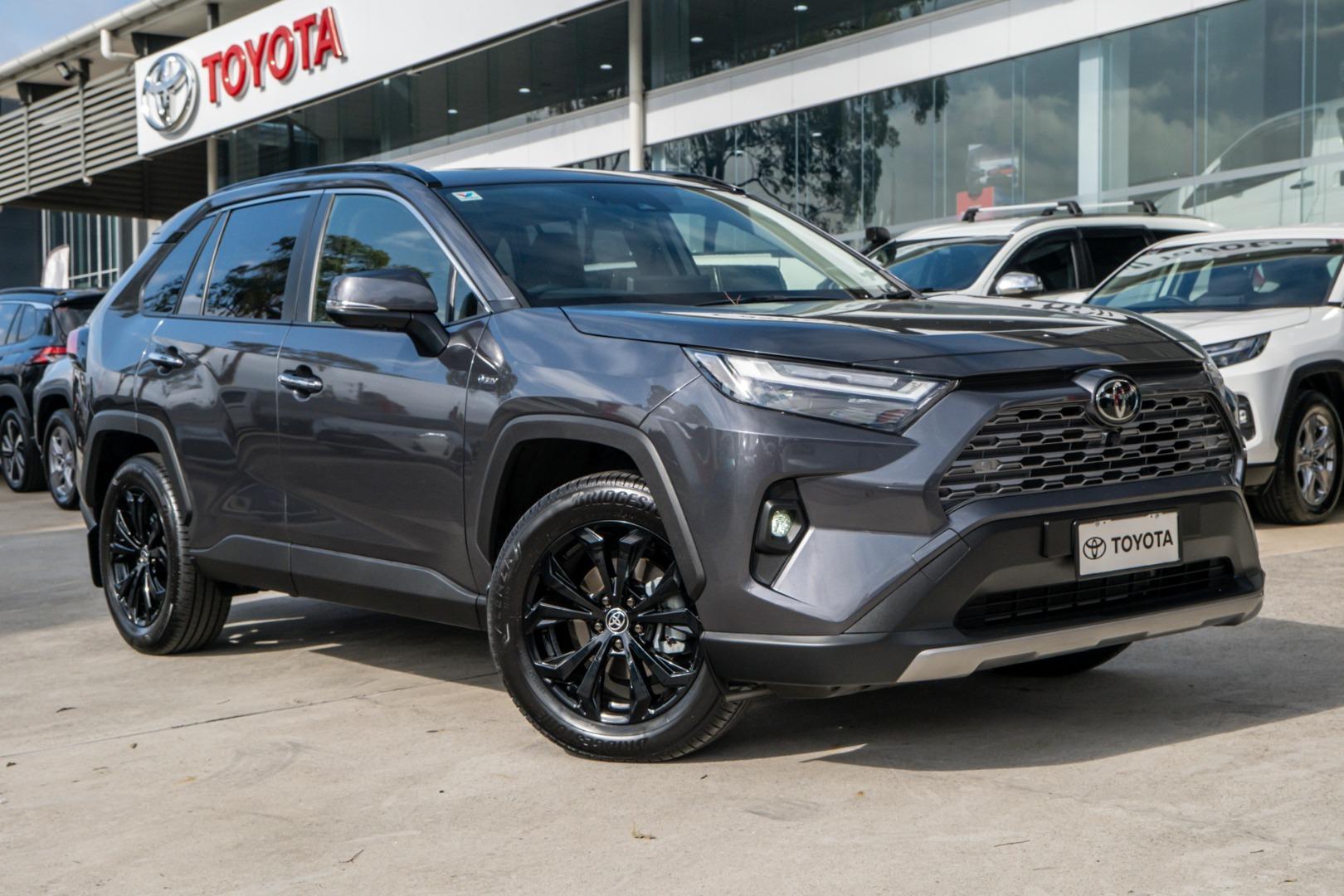 2024 Toyota RAV4 Cruiser 2WD in Silver