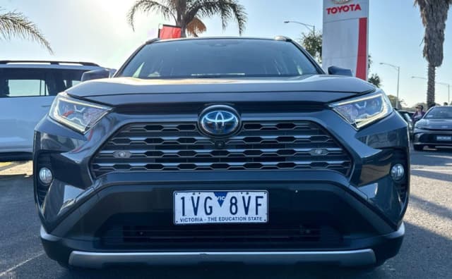 2020 Toyota RAV4 Cruiser 2WD in Silver