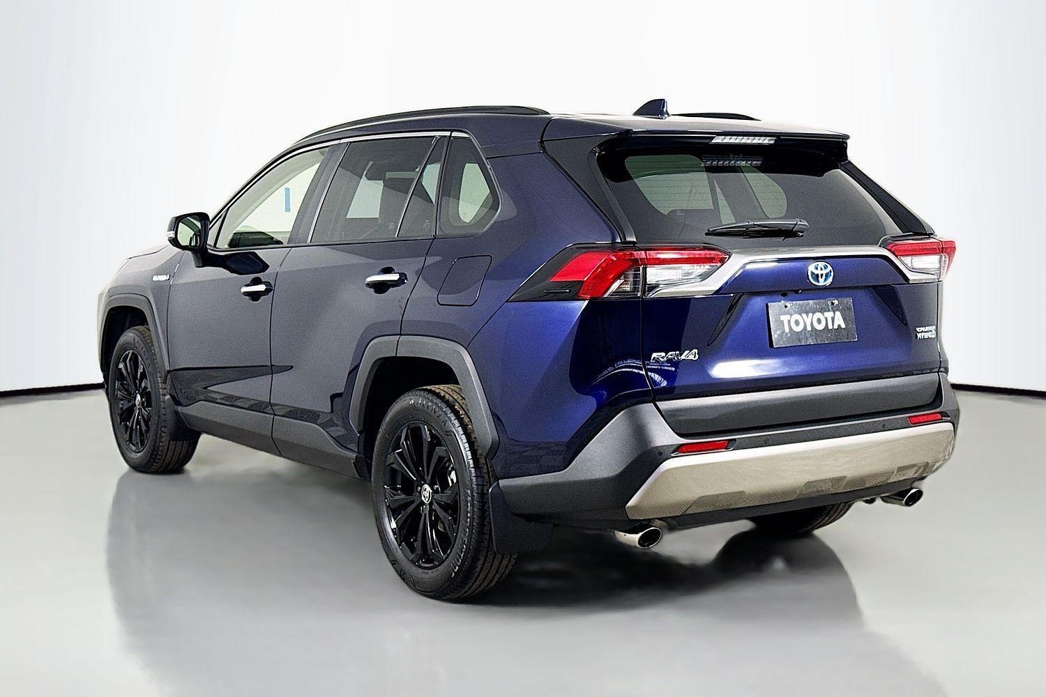 2023 Toyota RAV4 Cruiser in Blue