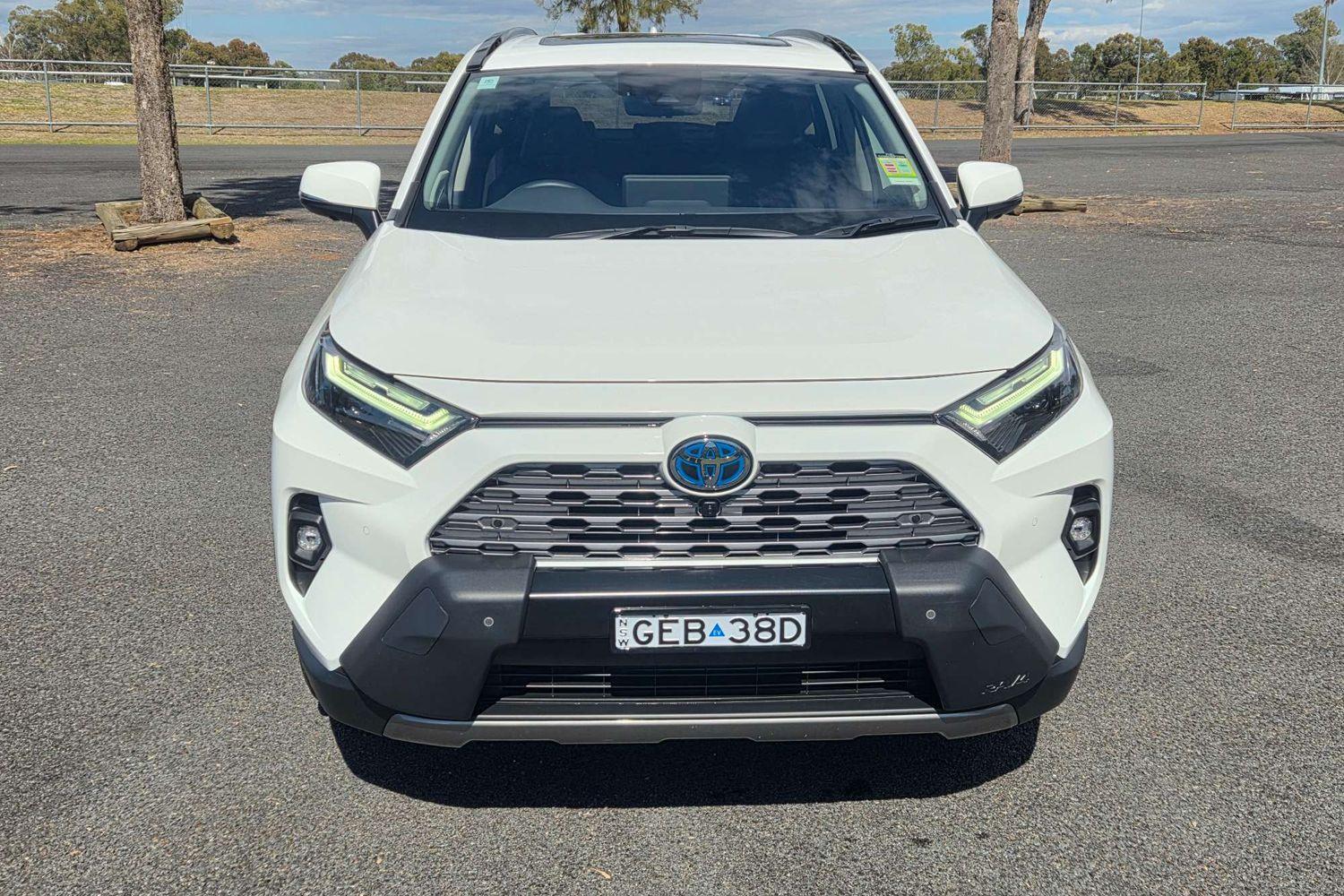 2024 Toyota RAV4 Cruiser 2WD in White